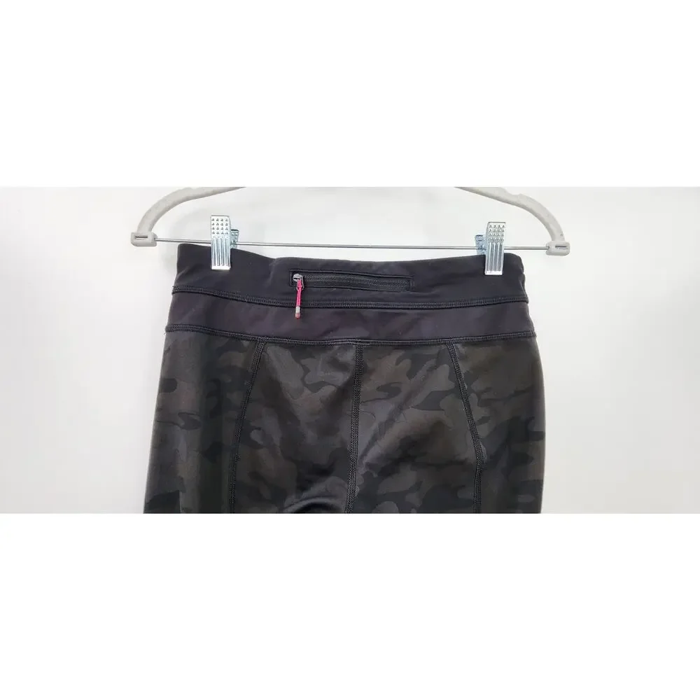 Lululemon Run Inspire Crop II Size 4 All Luxtreme Savasana Camo Black‎ Mesh